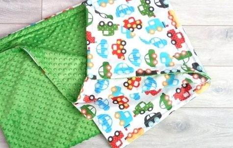 Красивый двусторонний плед